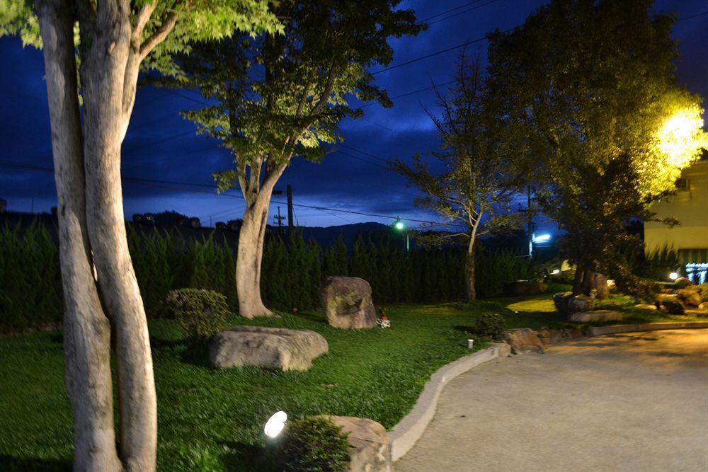 鱼池乡山久蒔x勺光住宿加早餐旅馆 外观 照片